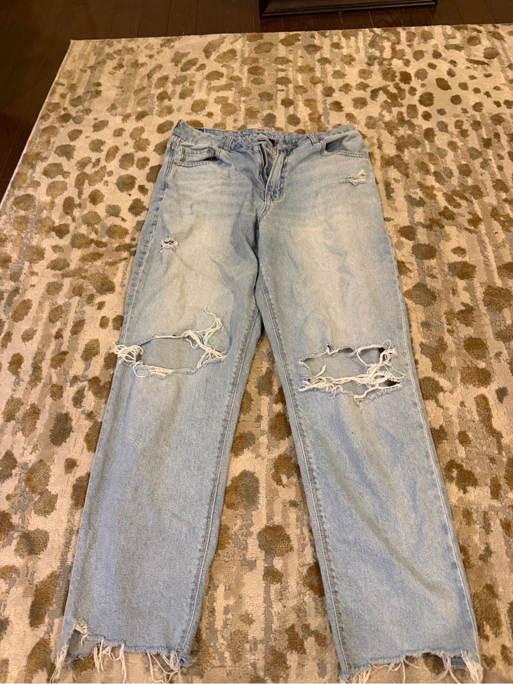 American Eagle Outfitters Light Blue Denim Jeans